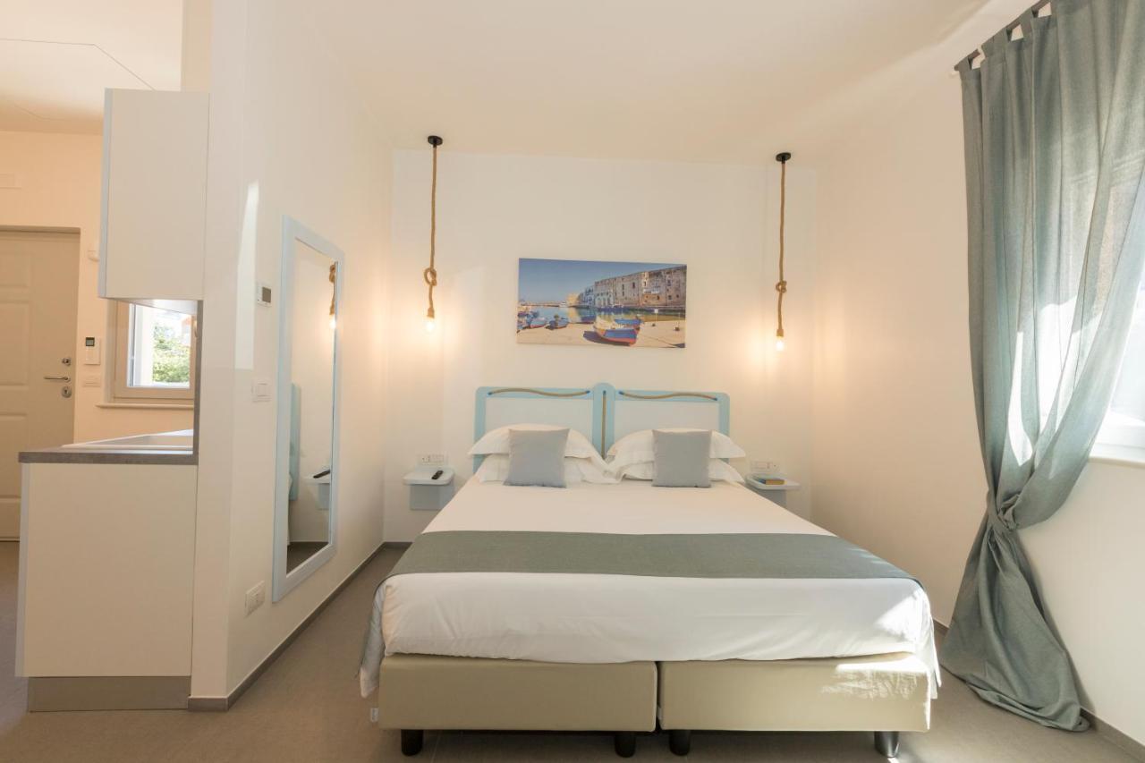 Borgo Cozzana Mare Hotel Монополи Екстериор снимка